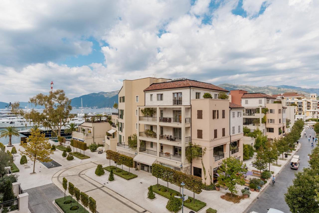 Porto Montenegro Residences Tivat Exteriör bild