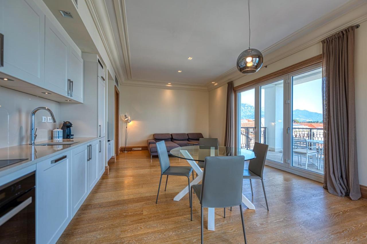 Porto Montenegro Residences Tivat Exteriör bild