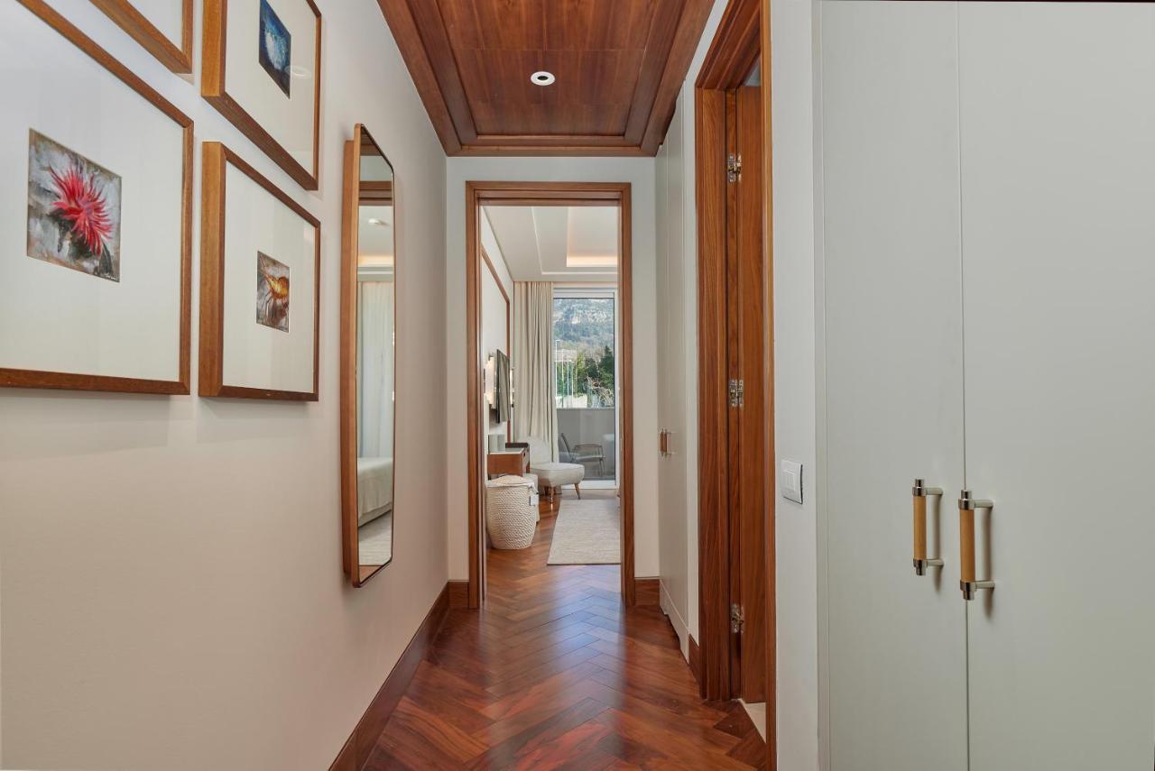 Porto Montenegro Residences Tivat Exteriör bild