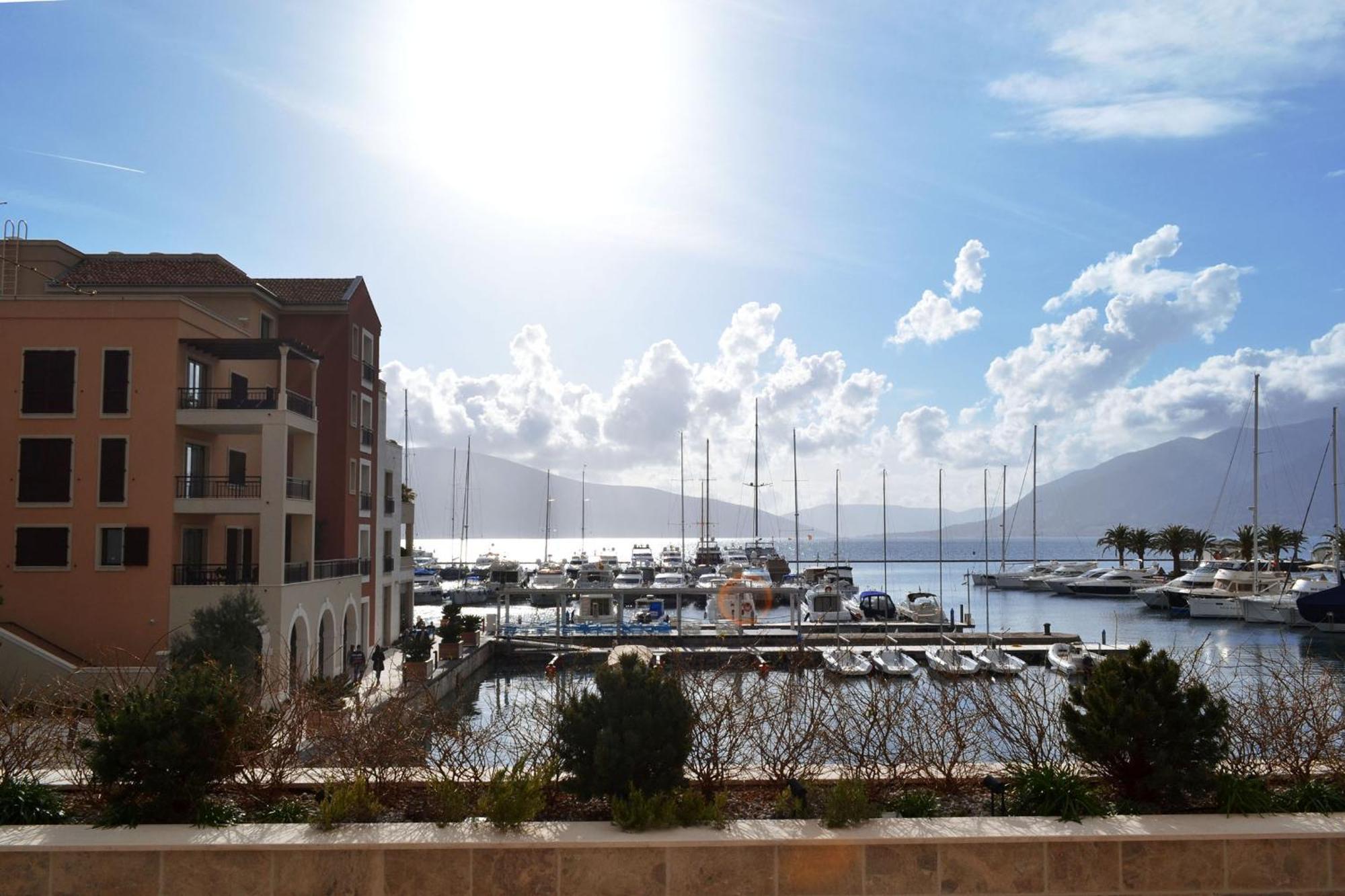 Porto Montenegro Residences Tivat Exteriör bild